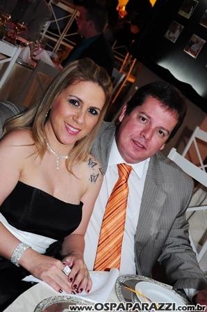 Baile Vermelho e Branco comemora os 99 anos da AESJ