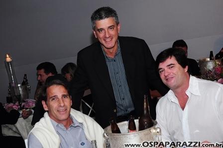 Baile Vermelho e Branco comemora os 99 anos da AESJ