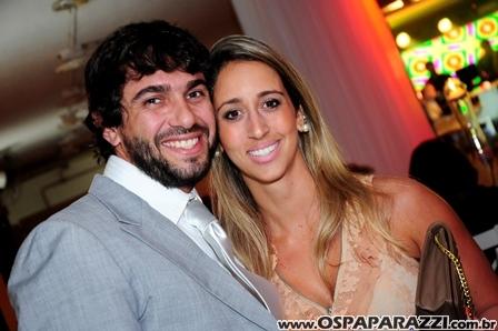 Baile Vermelho e Branco comemora os 99 anos da AESJ