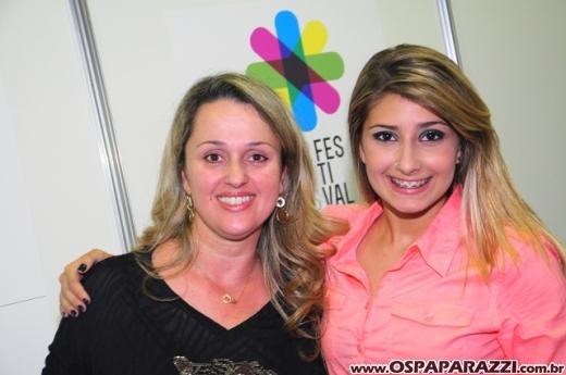 Celebridades desfilam no Oscar Fashion Days Festival 2012