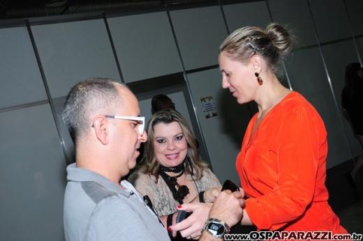 Celebridades desfilam no Oscar Fashion Days Festival 2012