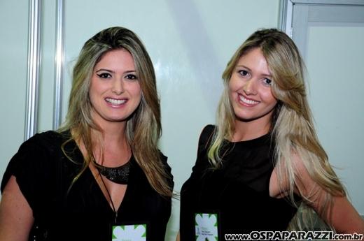 Celebridades desfilam no Oscar Fashion Days Festival 2012