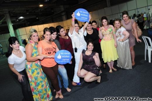 Celebridades desfilam no Oscar Fashion Days Festival 2012