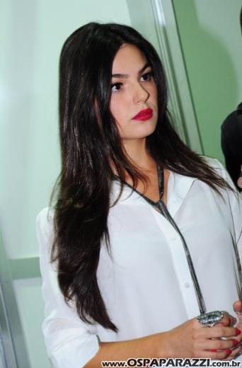 Celebridades desfilam no Oscar Fashion Days Festival 2012