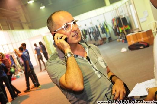 Celebridades desfilam no Oscar Fashion Days Festival 2012