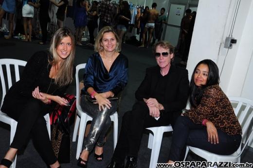 Celebridades desfilam no Oscar Fashion Days Festival 2012