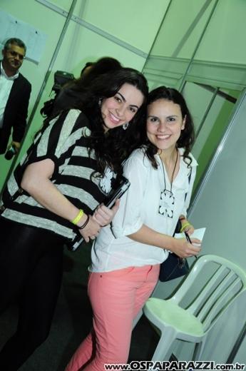 Celebridades desfilam no Oscar Fashion Days Festival 2012