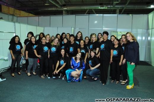 Celebridades desfilam no Oscar Fashion Days Festival 2012
