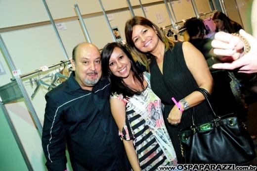 Celebridades desfilam no Oscar Fashion Days Festival 2012