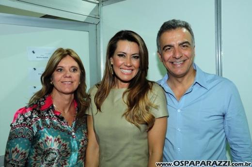 Celebridades desfilam no Oscar Fashion Days Festival 2012