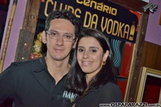 Aniversário de Dodô Minas com balada retrô na Cenário