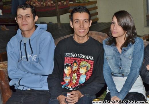Aniversário de Dodô Minas com balada retrô na Cenário