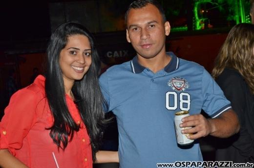 Aniversário de Dodô Minas com balada retrô na Cenário