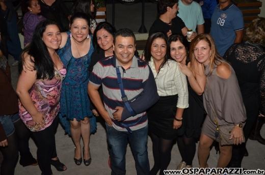 Aniversário de Dodô Minas com balada retrô na Cenário