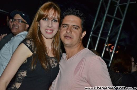 Aniversário de Dodô Minas com balada retrô na Cenário
