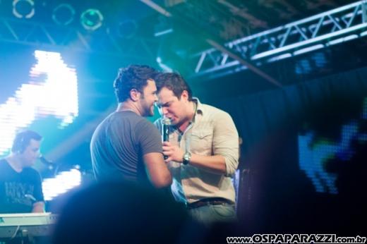 Marcos e Belutti fazem show na Fazenda Coléginho em Jacareí