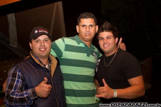 Marcos e Belutti fazem show na Fazenda Coléginho em Jacareí