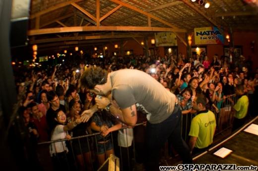 Marcos e Belutti fazem show na Fazenda Coléginho em Jacareí