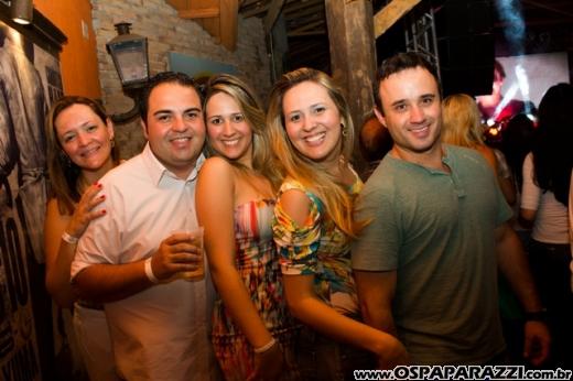 Marcos e Belutti fazem show na Fazenda Coléginho em Jacareí
