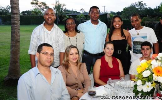 Grupo Zaragoza faz homenagem aos funcionários da empresa