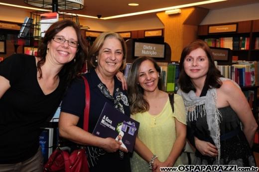 Bia Fedato lança livro A Casa Misteriosa no Vale Sul Shopping