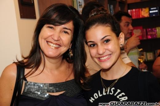 Bia Fedato lança livro A Casa Misteriosa no Vale Sul Shopping