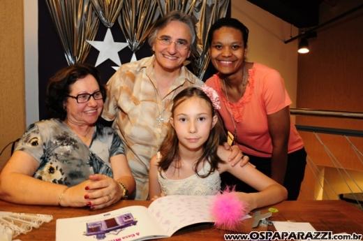 Bia Fedato lança livro A Casa Misteriosa no Vale Sul Shopping