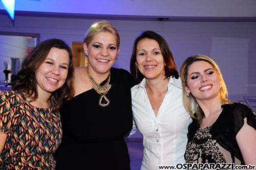 Laís Vantine ganha festa de aniversário na Number Two