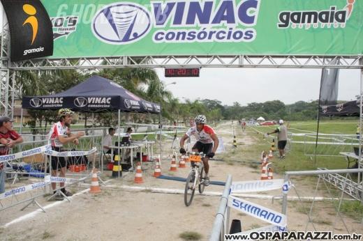 Acontece o percurso 6 horas de MTB na Univap Urbanova