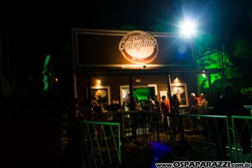 Thiaguinho apresenta-se na Fazenda Coléginho em Jacareí