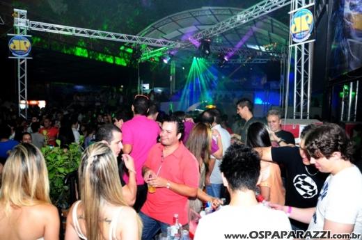 Felguk entre DJs movimenta a noite da Cenário em Jacareí