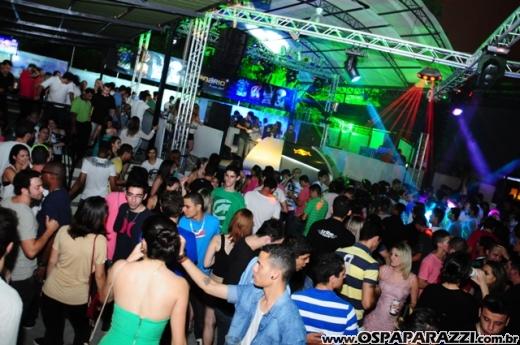 Felguk entre DJs movimenta a noite da Cenário em Jacareí