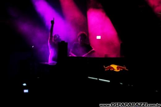 Felguk entre DJs movimenta a noite da Cenário em Jacareí