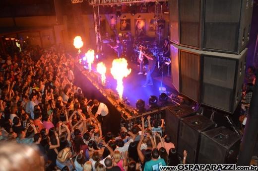 O meteoro Luan Santana faz show na Estância Nativa Sertaneja
