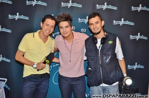 O meteoro Luan Santana faz show na Estância Nativa Sertaneja