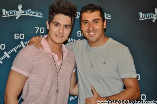 O meteoro Luan Santana faz show na Estância Nativa Sertaneja