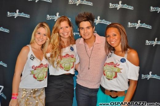 O meteoro Luan Santana faz show na Estância Nativa Sertaneja