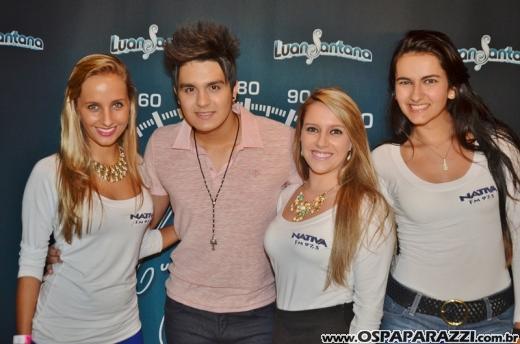 O meteoro Luan Santana faz show na Estância Nativa Sertaneja