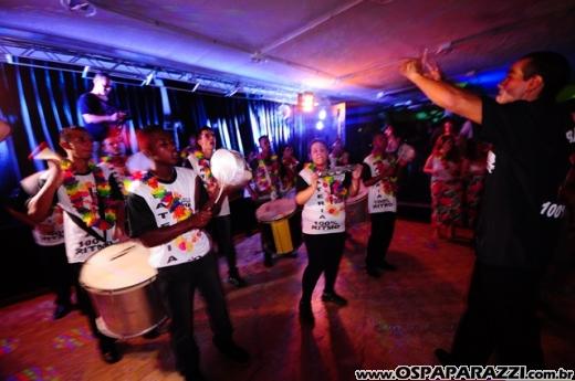 Baile do Hawaí abre os festejos do Carnaval Centenário da AESJ