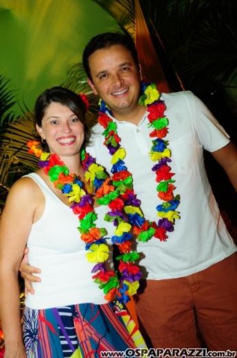 Baile do Hawaí abre os festejos do Carnaval Centenário da AESJ