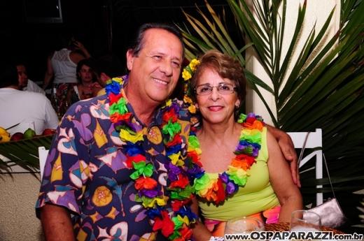 Baile do Hawaí abre os festejos do Carnaval Centenário da AESJ