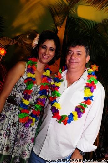 Baile do Hawaí abre os festejos do Carnaval Centenário da AESJ