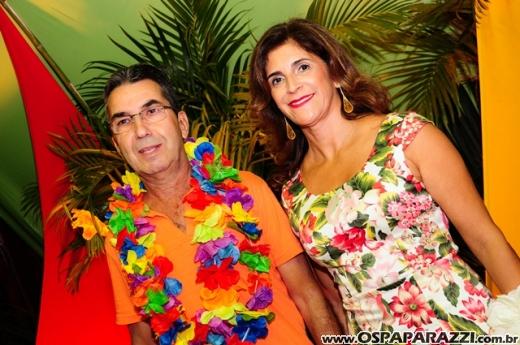Baile do Hawaí abre os festejos do Carnaval Centenário da AESJ