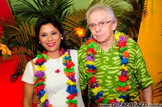Baile do Hawaí abre os festejos do Carnaval Centenário da AESJ