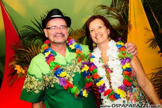 Baile do Hawaí abre os festejos do Carnaval Centenário da AESJ