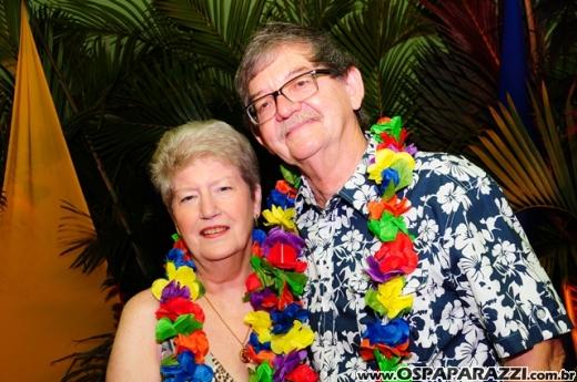 Baile do Hawaí abre os festejos do Carnaval Centenário da AESJ
