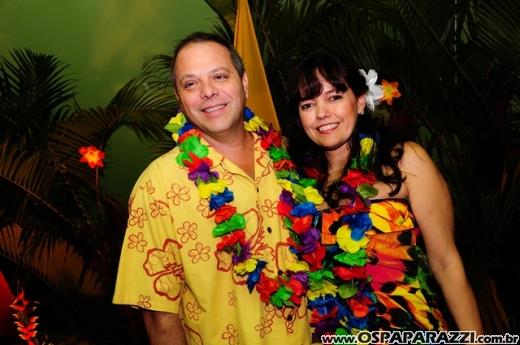 Baile do Hawaí abre os festejos do Carnaval Centenário da AESJ