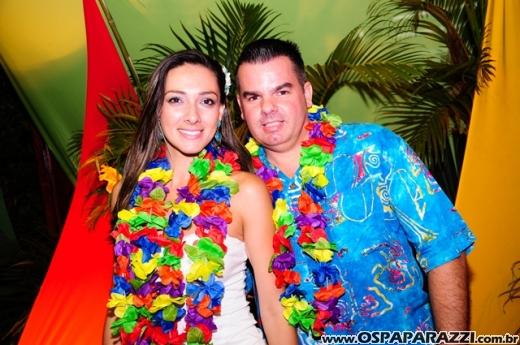 Baile do Hawaí abre os festejos do Carnaval Centenário da AESJ