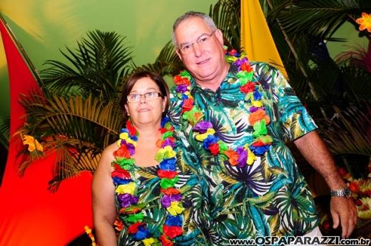 Baile do Hawaí abre os festejos do Carnaval Centenário da AESJ
