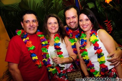 Baile do Hawaí abre os festejos do Carnaval Centenário da AESJ